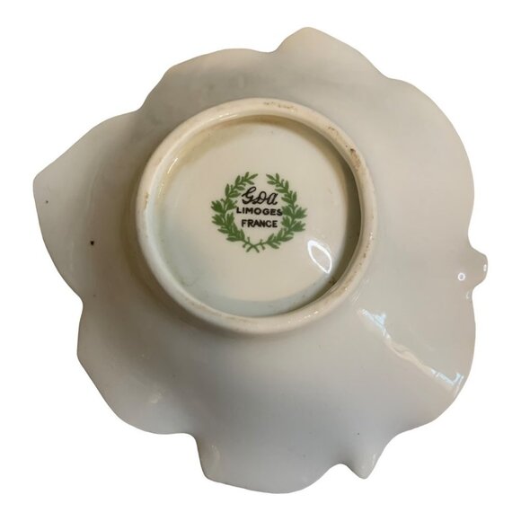 Vtg Limoges France Porcelain Pastoral Scenes Lavendar Leaf Shaped Trinket Dish - Picture 9 of 9